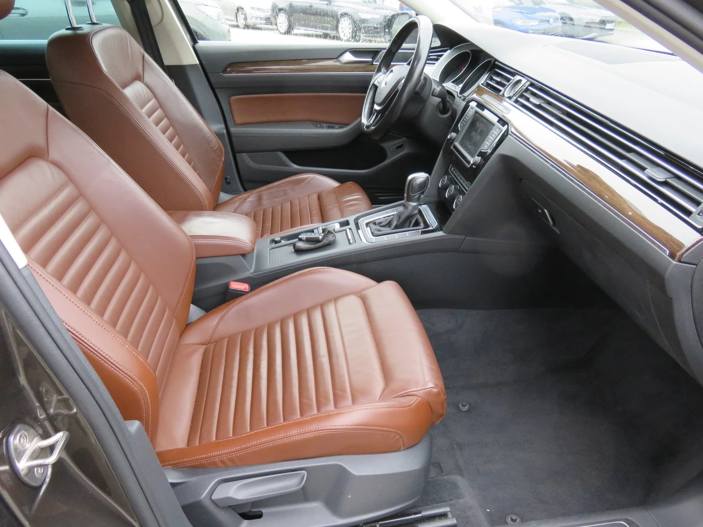 VW Passat Highline 2.0TDI BMT | Mobile.bg � ����������� 6
