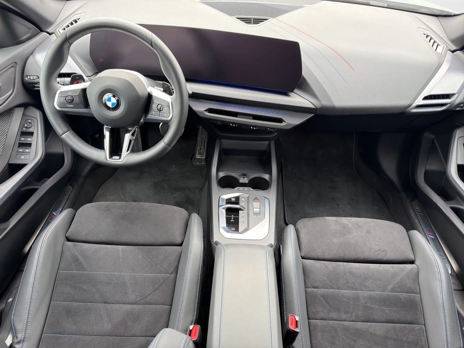 BMW 218 Gran Coupe, снимка 7 - Автомобили и джипове - 54203818