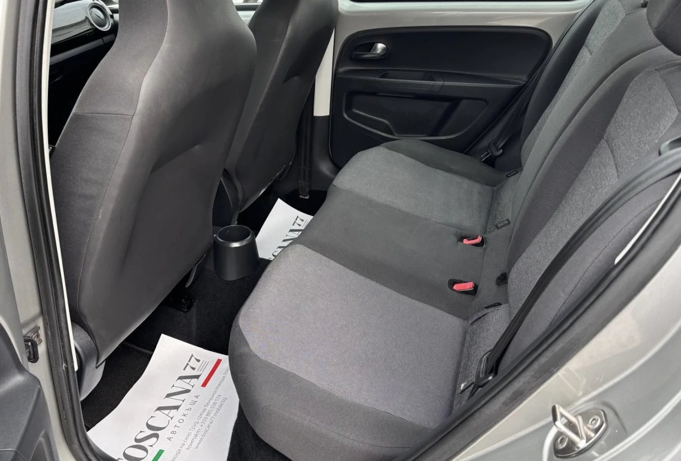 VW Up, снимка 8 - Автомобили и джипове - 54219881