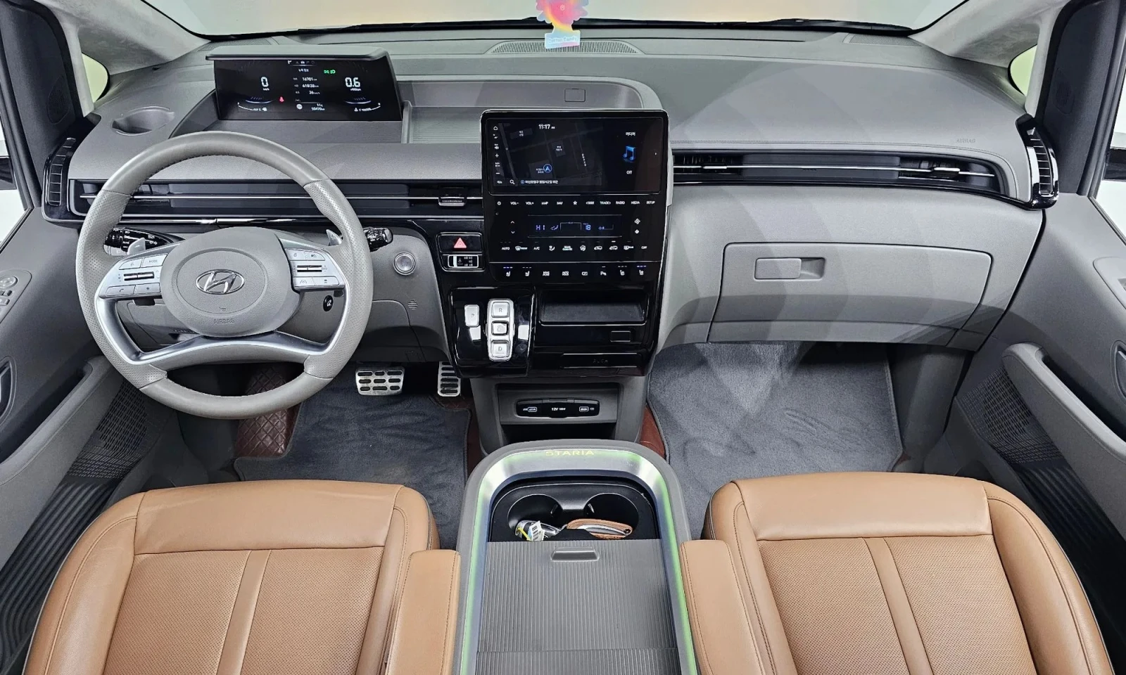 Hyundai Staria  L3.5 Lounge 7-Seater Mobility, снимка 6 - Автомобили и джипове - 54421399