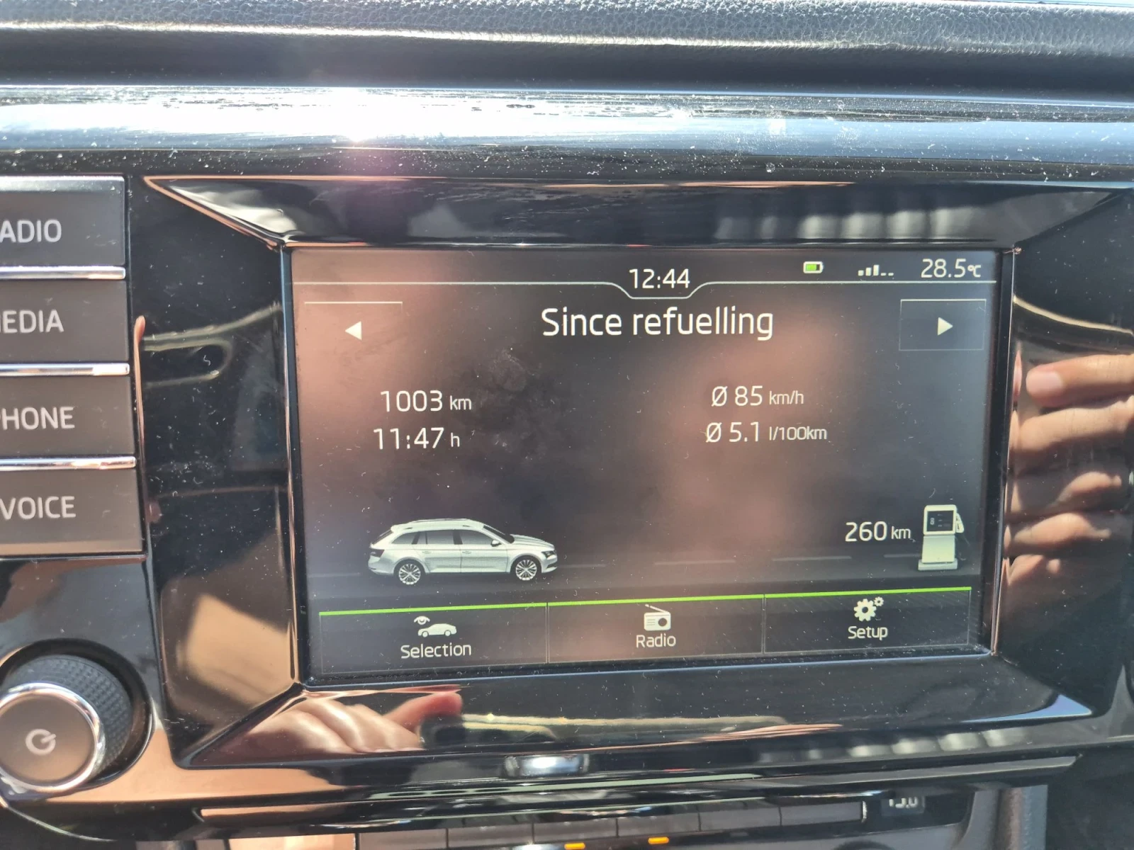 Skoda Superb 2.0 TDI, снимка 17 - Автомобили и джипове - 54484554