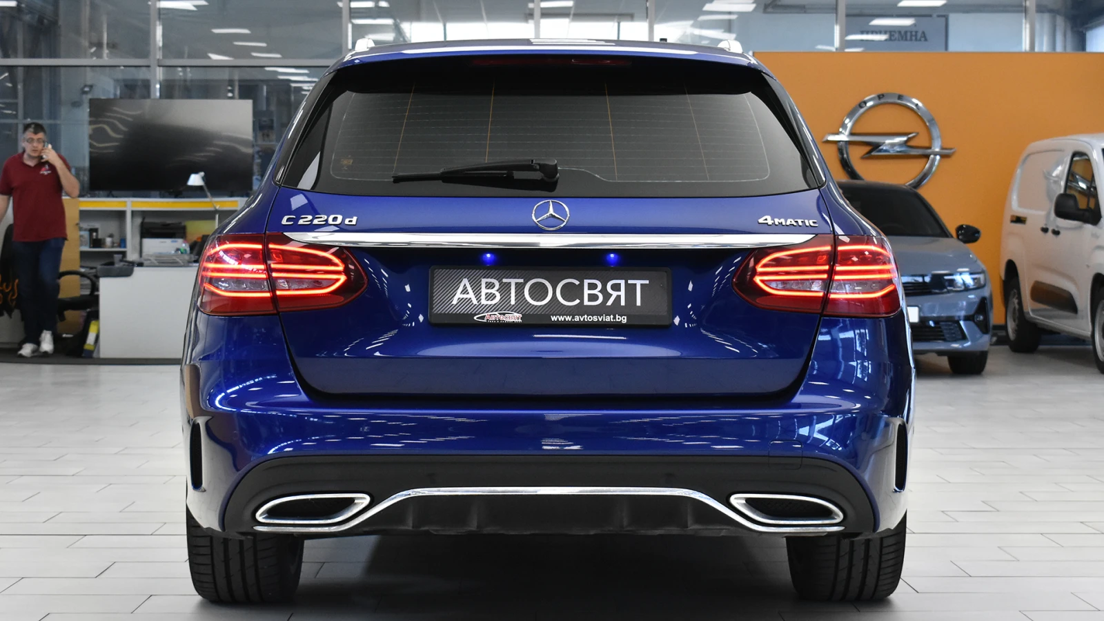 Mercedes-Benz C 220 d T AMG Line 4MATIC, снимка 3 - Автомобили и джипове - 54595368
