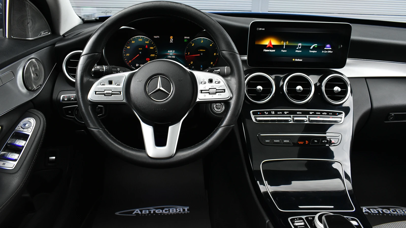 Mercedes-Benz C 220 d T AMG Line 4MATIC, снимка 9 - Автомобили и джипове - 54595368