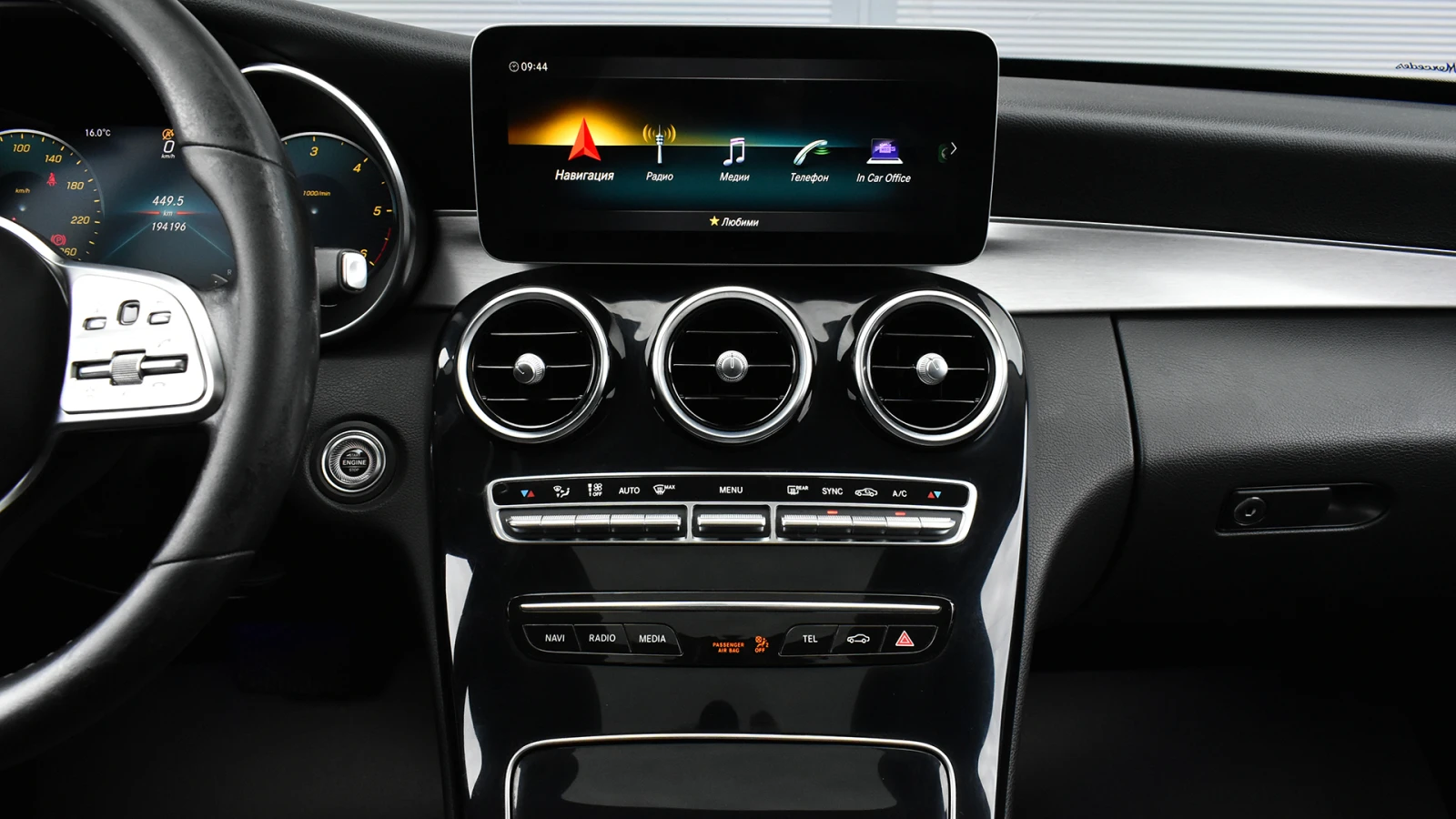 Mercedes-Benz C 220 d T AMG Line 4MATIC, снимка 11 - Автомобили и джипове - 54595368