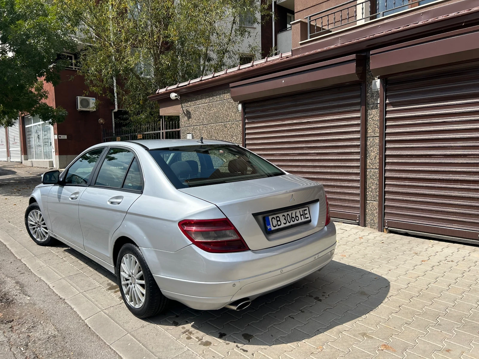 Mercedes-Benz C 220, снимка 3 - Автомобили и джипове - 54599849