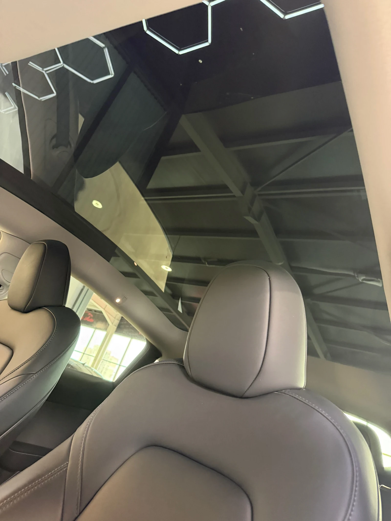 Tesla Model Y LONG RANGE * DUALMOTOR * 78.1 KW * , снимка 13 - Автомобили и джипове - 54809546