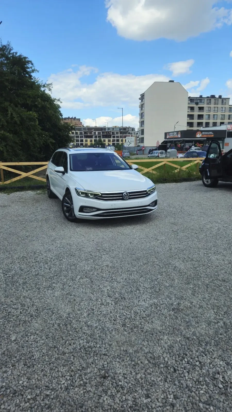 VW Passat Passat Facelift, 360cam, ahk, pano, digitall., снимка 2 - Автомобили и джипове - 54972414