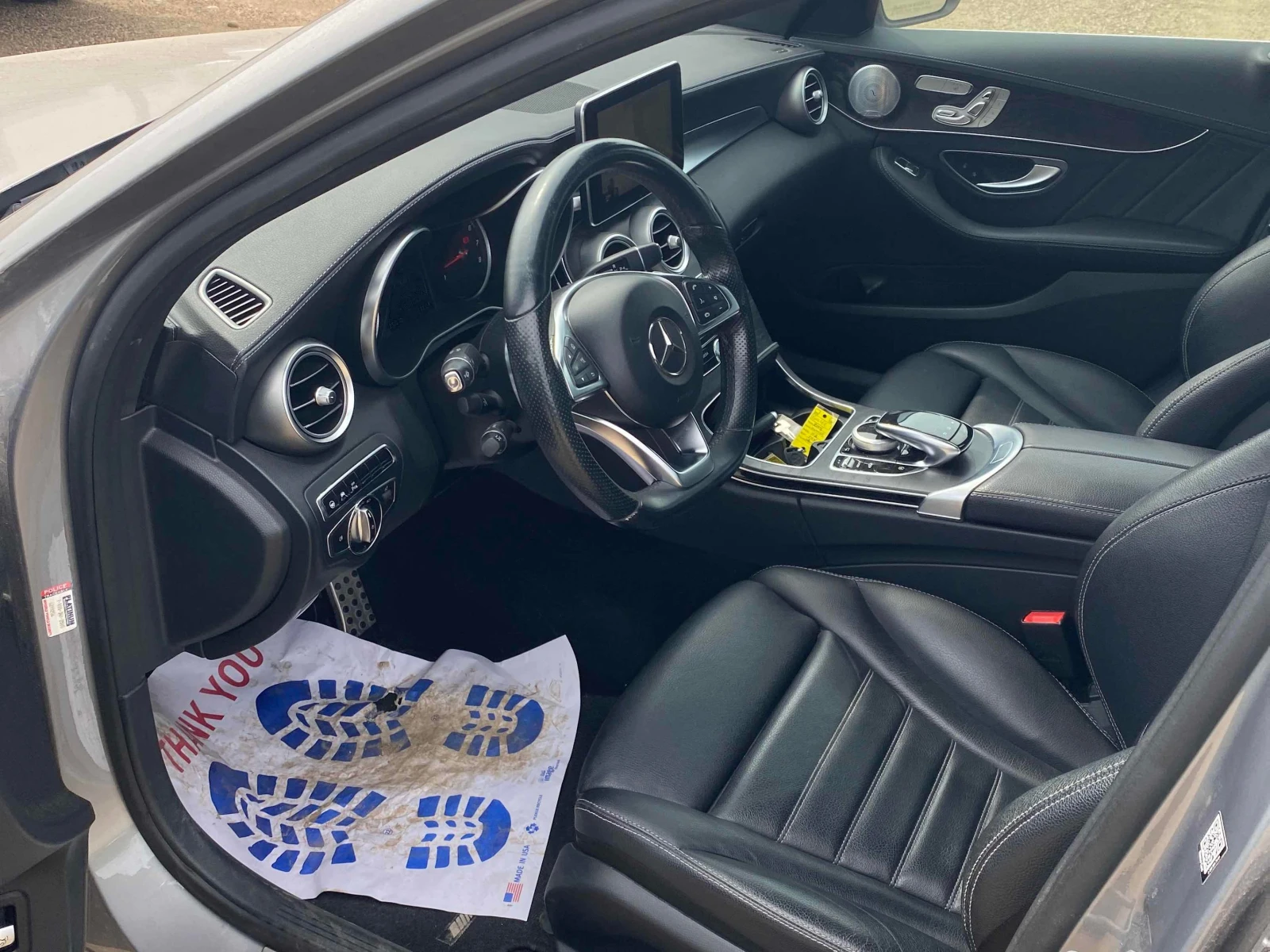 Mercedes-Benz C 400 AMG * * CARFAX * * АВТО КРЕДИТ * * , снимка 7 - Автомобили и джипове - 55328184