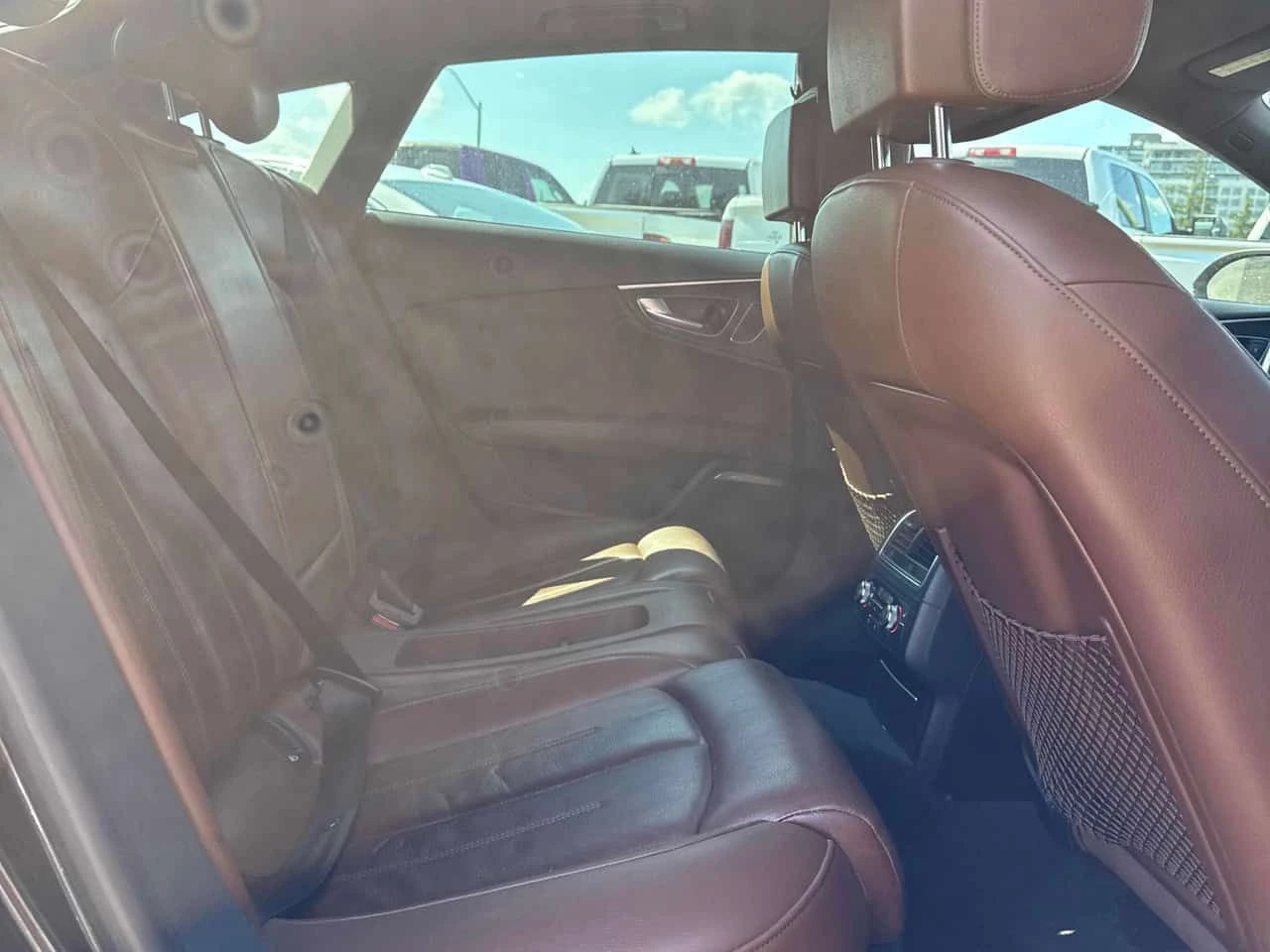 Audi A7 3.0 Premium / BOSE / CAMERA / CARFAX / АВТОКРЕДИТ, снимка 15 - Автомобили и джипове - 55701837