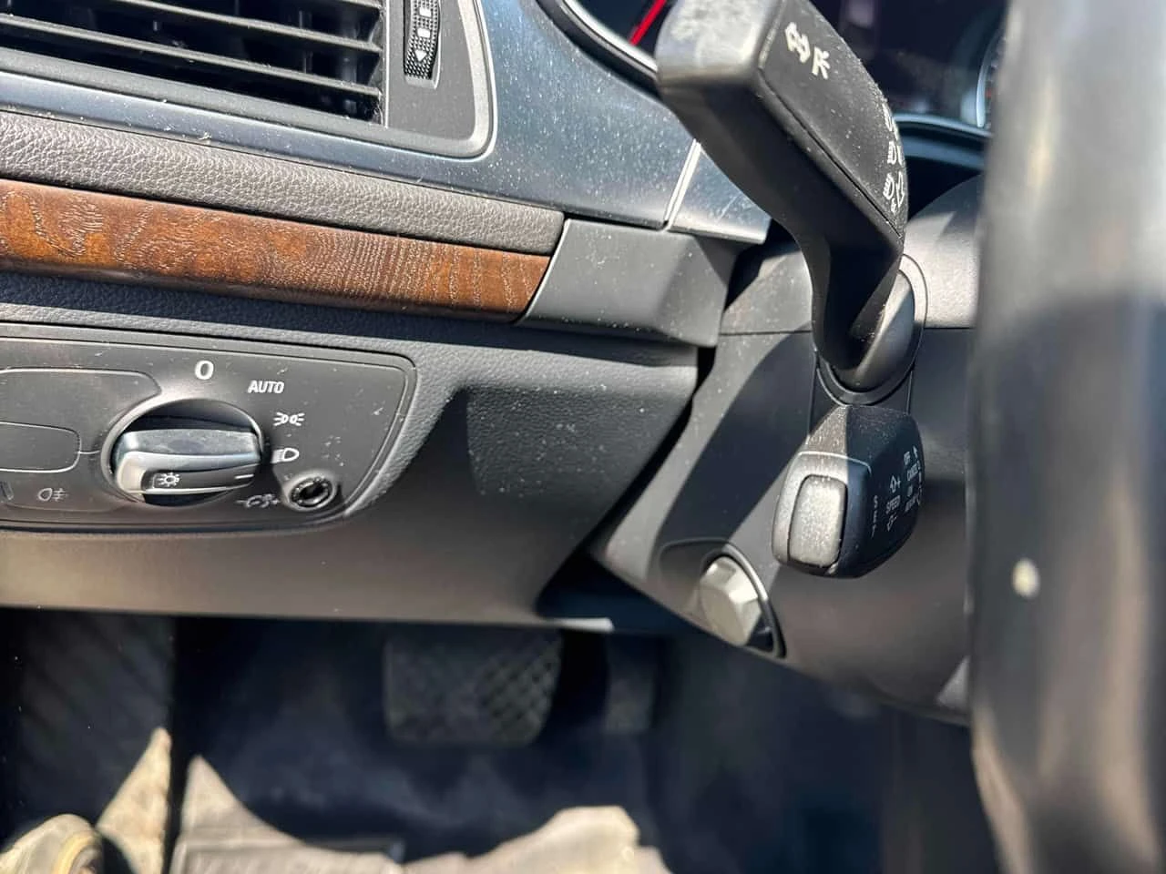 Audi A7 3.0 Premium / BOSE / CAMERA / CARFAX / АВТОКРЕДИТ, снимка 11 - Автомобили и джипове - 55701837
