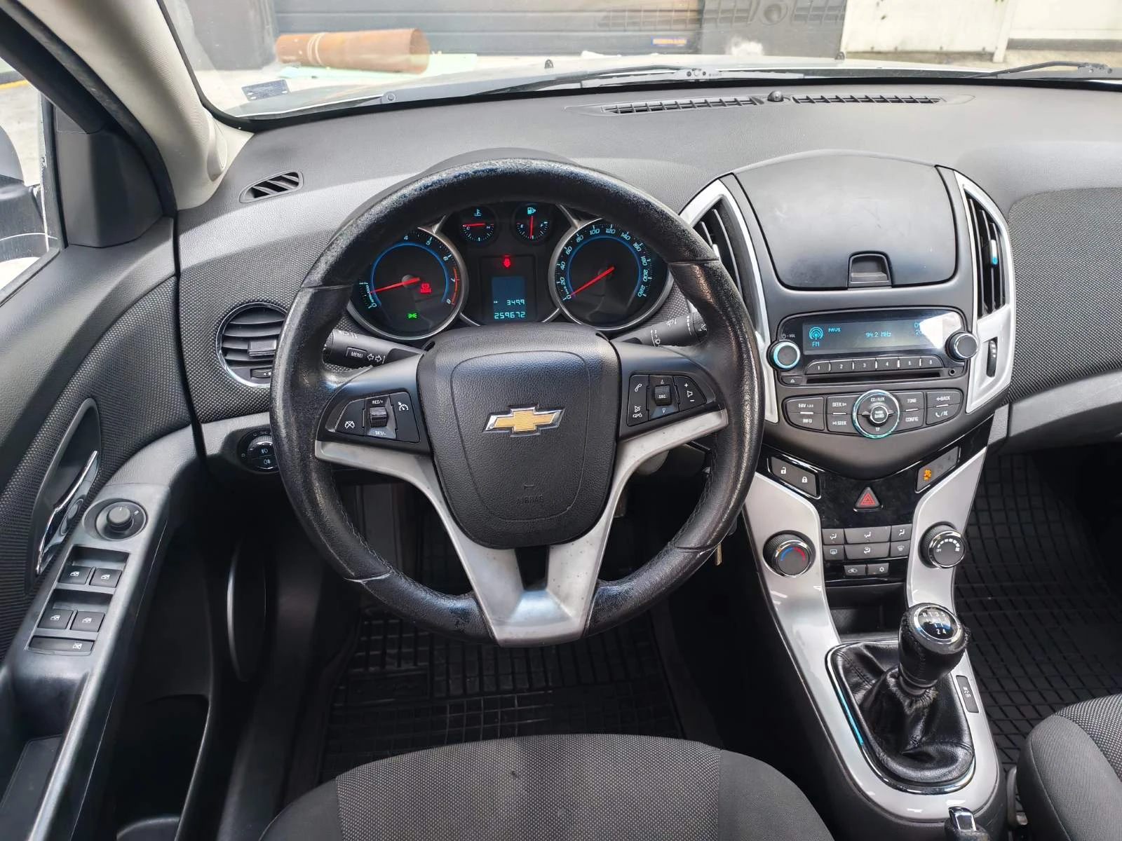 Chevrolet Cruze С Газова уредба, снимка 8 - Автомобили и джипове - 56213958