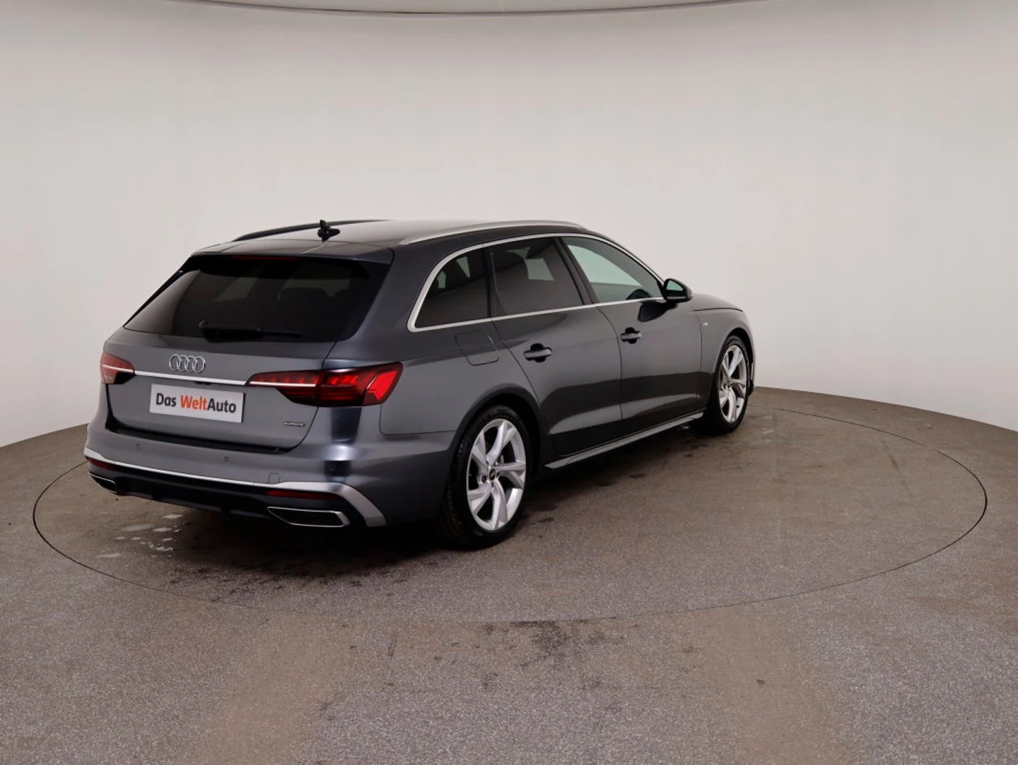 Audi A4, снимка 4 - Автомобили и джипове - 56536222