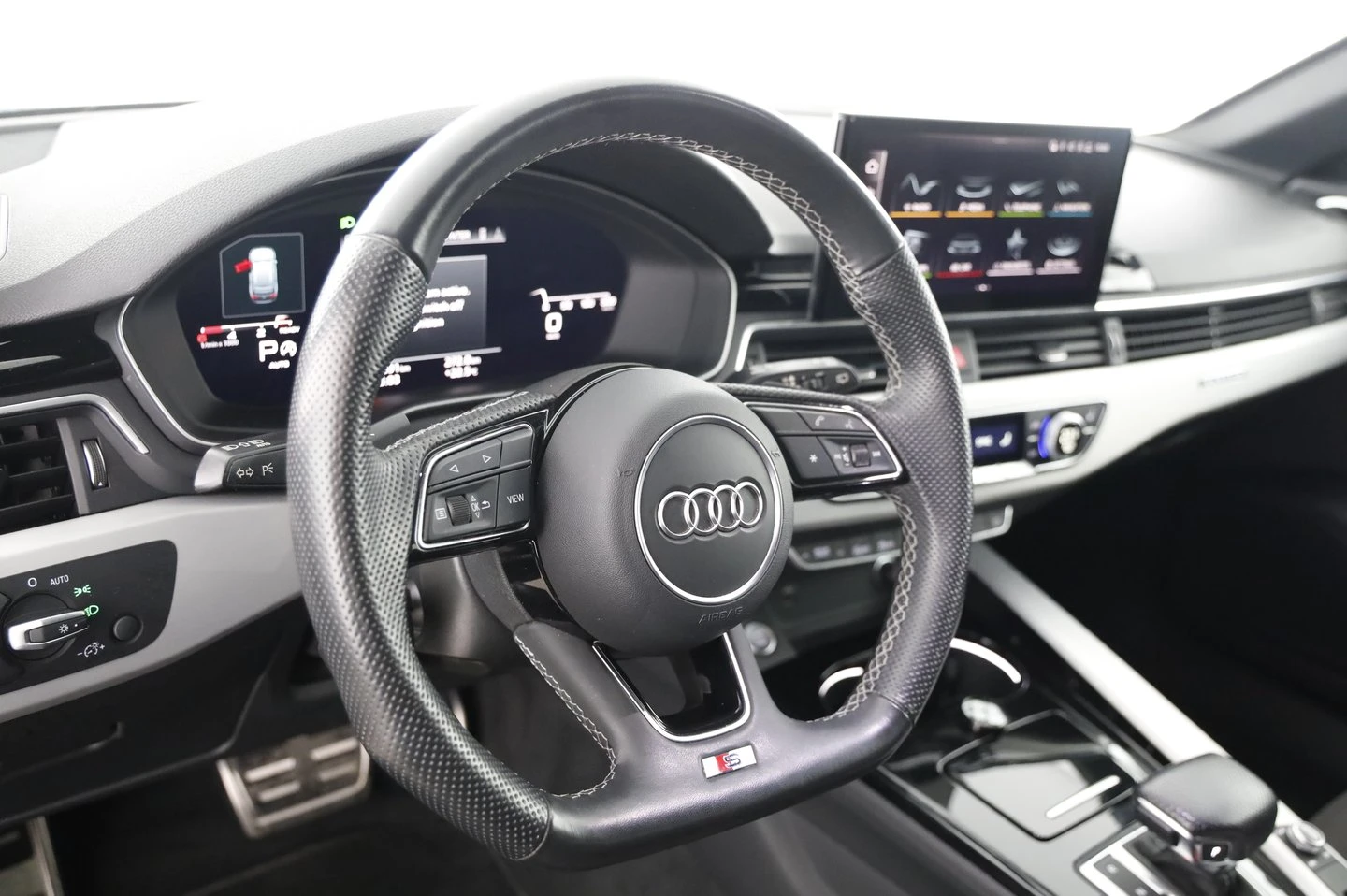 Audi A4, снимка 11 - Автомобили и джипове - 56536222