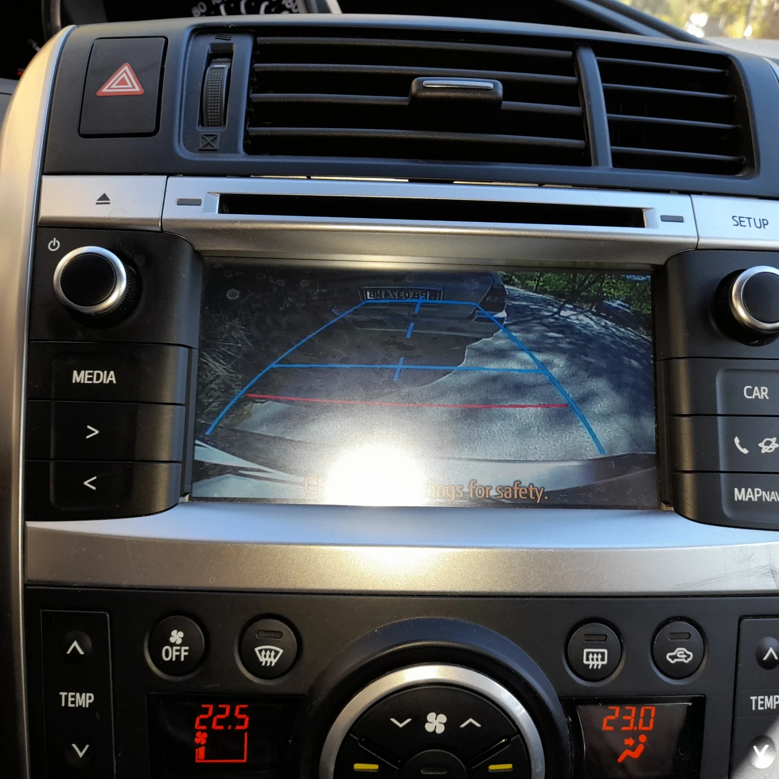Toyota Verso 1.6 �����/������/�����������/ 7 ����� | Mobile.bg � ����������� 8