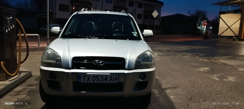 Hyundai Tucson, снимка 12 - Автомобили и джипове - 49538078