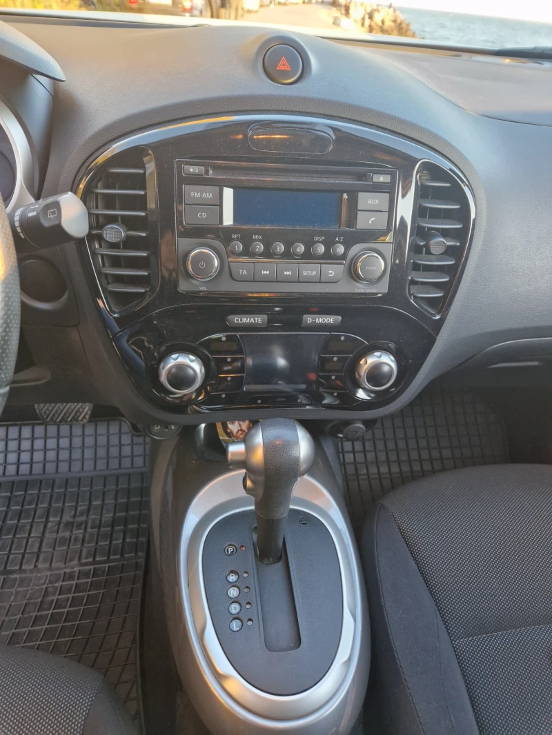 Nissan Juke, снимка 12 - Автомобили и джипове - 48254453