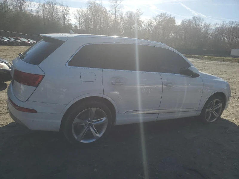 Audi Q7 3.0L 6 All wheel drive, снимка 5 - Автомобили и джипове - 48428499