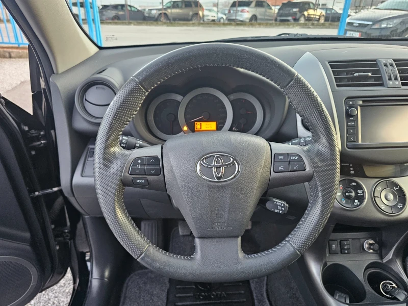 Toyota Rav4 2.2 D 150kc  Navi , снимка 11 - Автомобили и джипове - 52727538