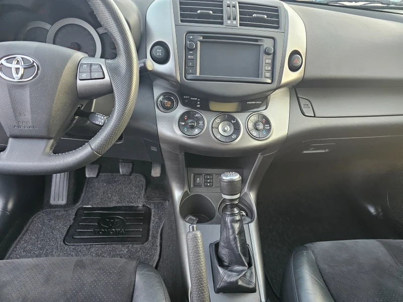 Toyota Rav4 2.2 D 150kc  Navi , снимка 12 - Автомобили и джипове - 52727538