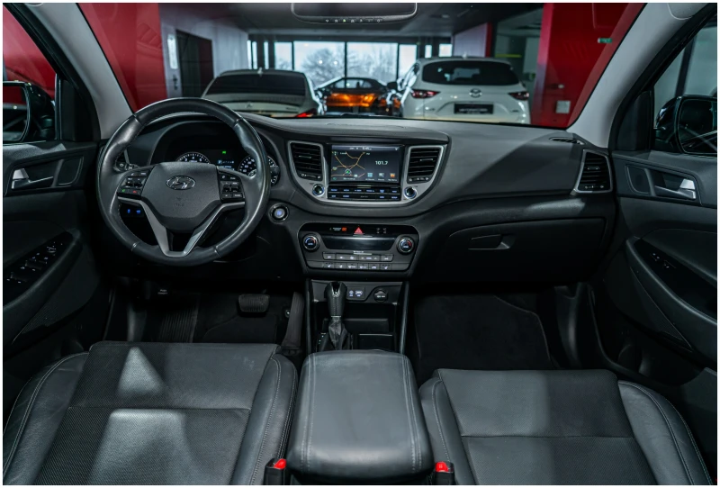 Hyundai Tucson Premium* AWD, снимка 16 - Автомобили и джипове - 53034381