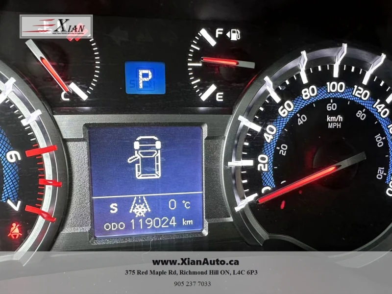 Toyota 4runner 4WD* LIMITED* 7 SEATER* VENTILATED SEATS* Line Ass, снимка 10 - Автомобили и джипове - 53183121