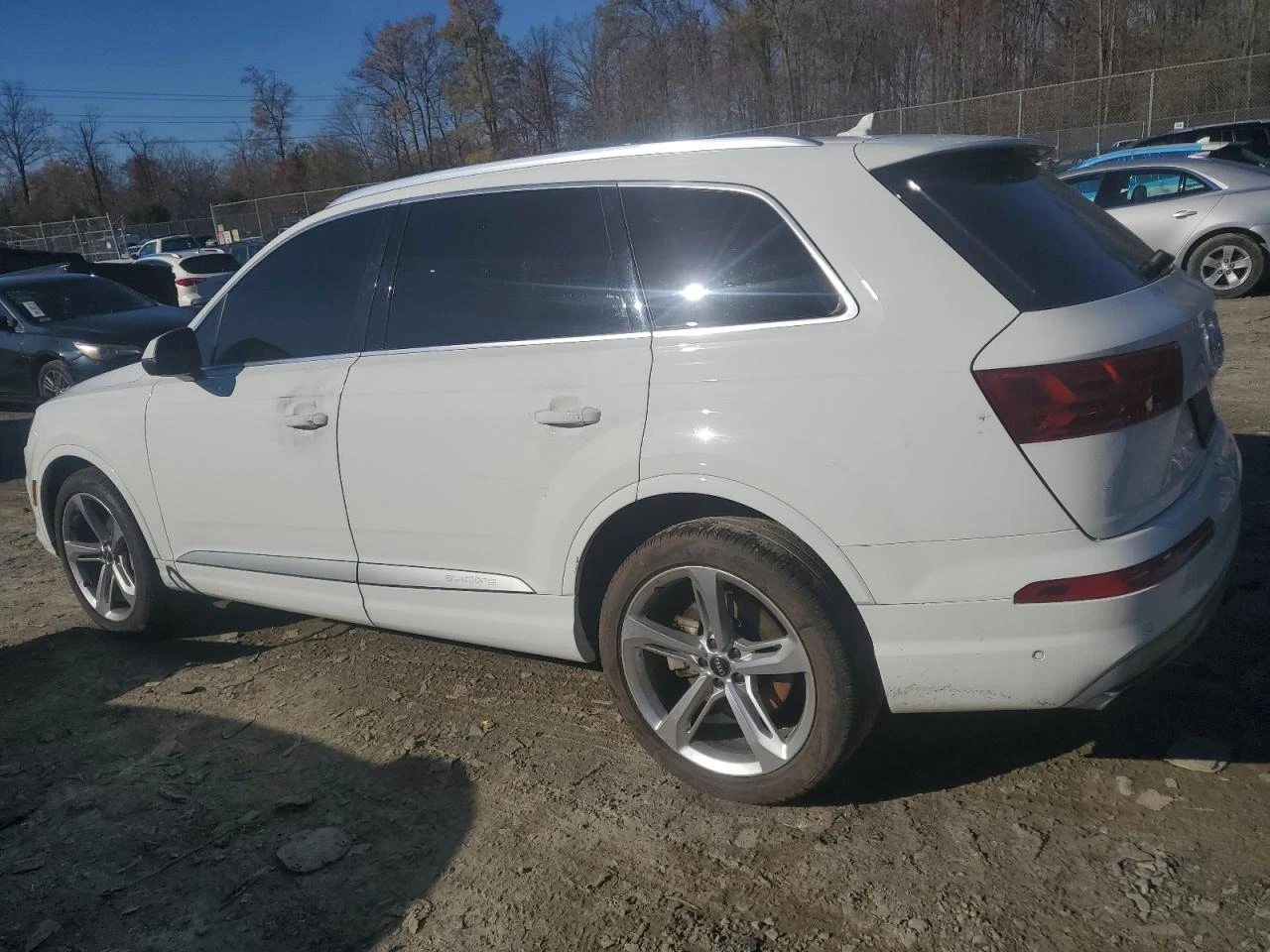 Audi Q7 3.0L 6 All wheel drive - изображение 2