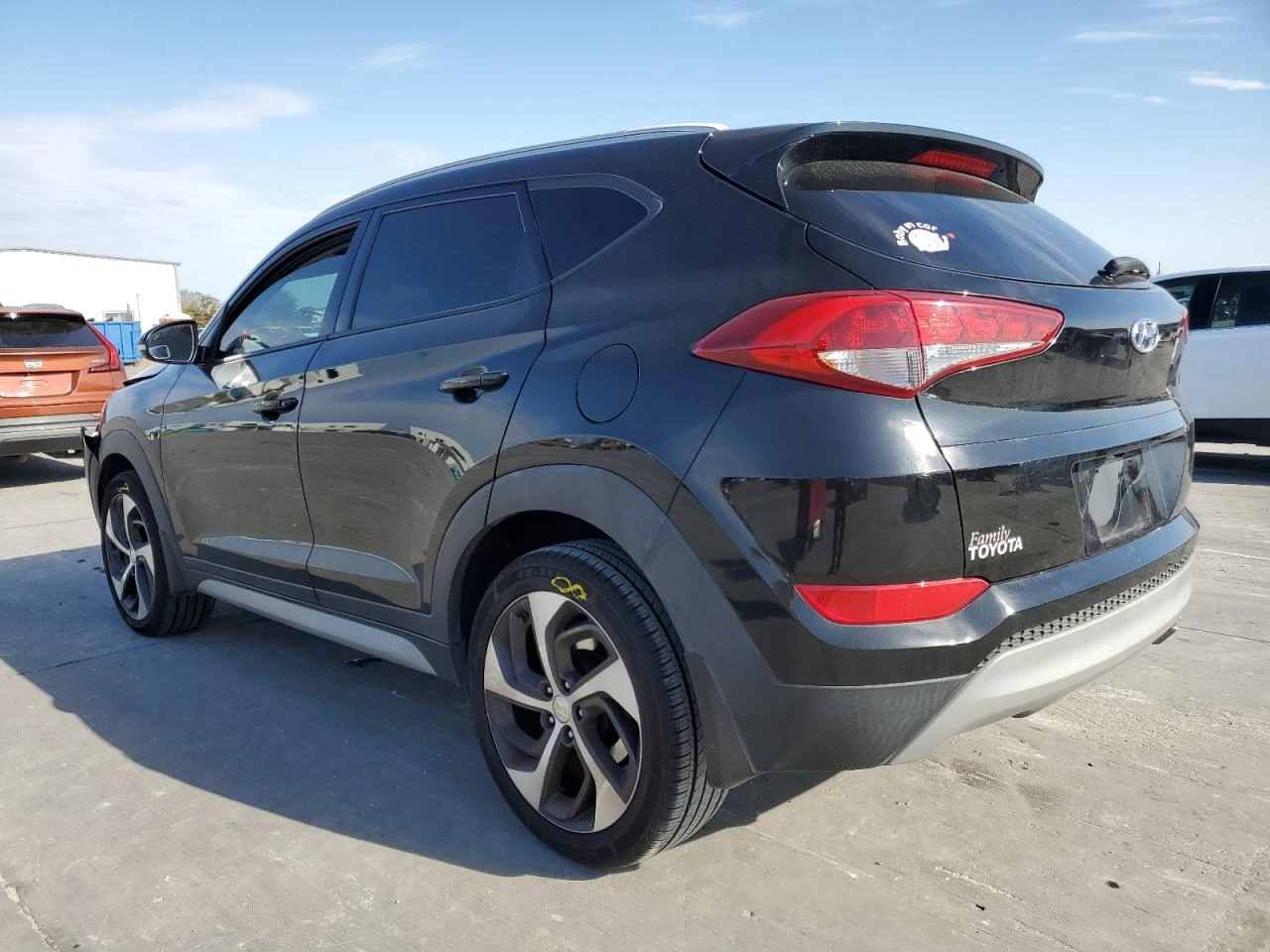 Hyundai Tucson SPORT 2.4L AWD  - изображение 3