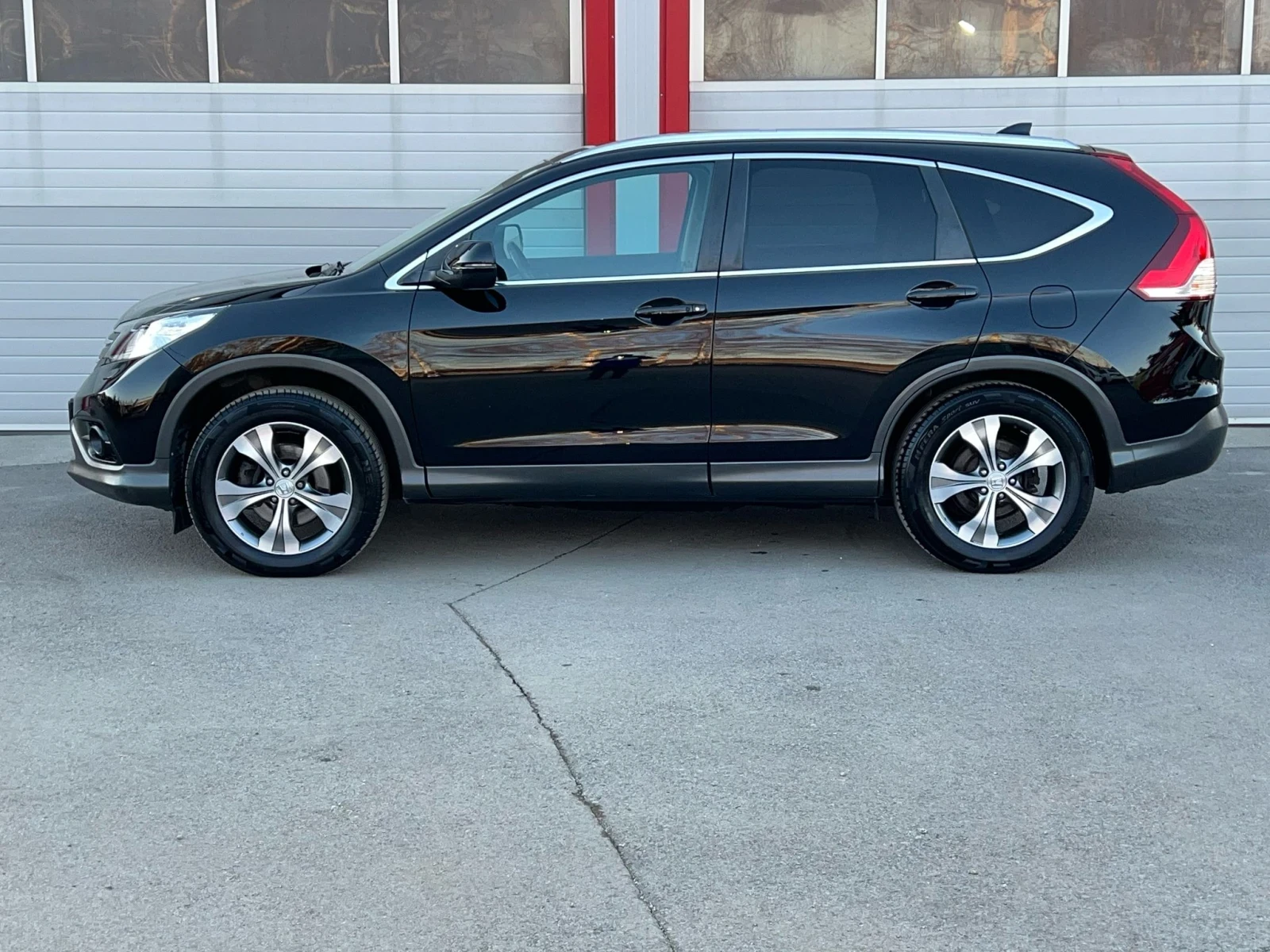 Honda Cr-v 2.2I D-TEC AWD AUTOMATIK PANORAMA NAVI KAMERA   - изображение 5