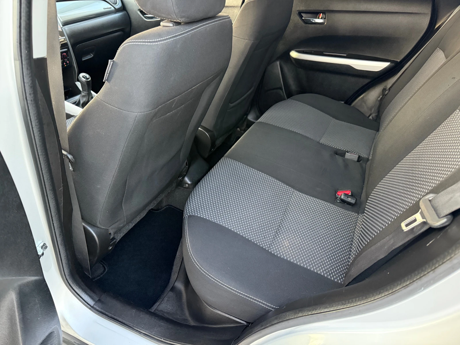 Suzuki Vitara 1.6i 4x4 120 ks   !!! | Mobile.bg   14