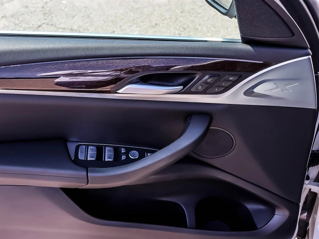 BMW X3 xDrive * HUD * АвтоКредит* (ЦЕНА ДО БГ) - изображение 6