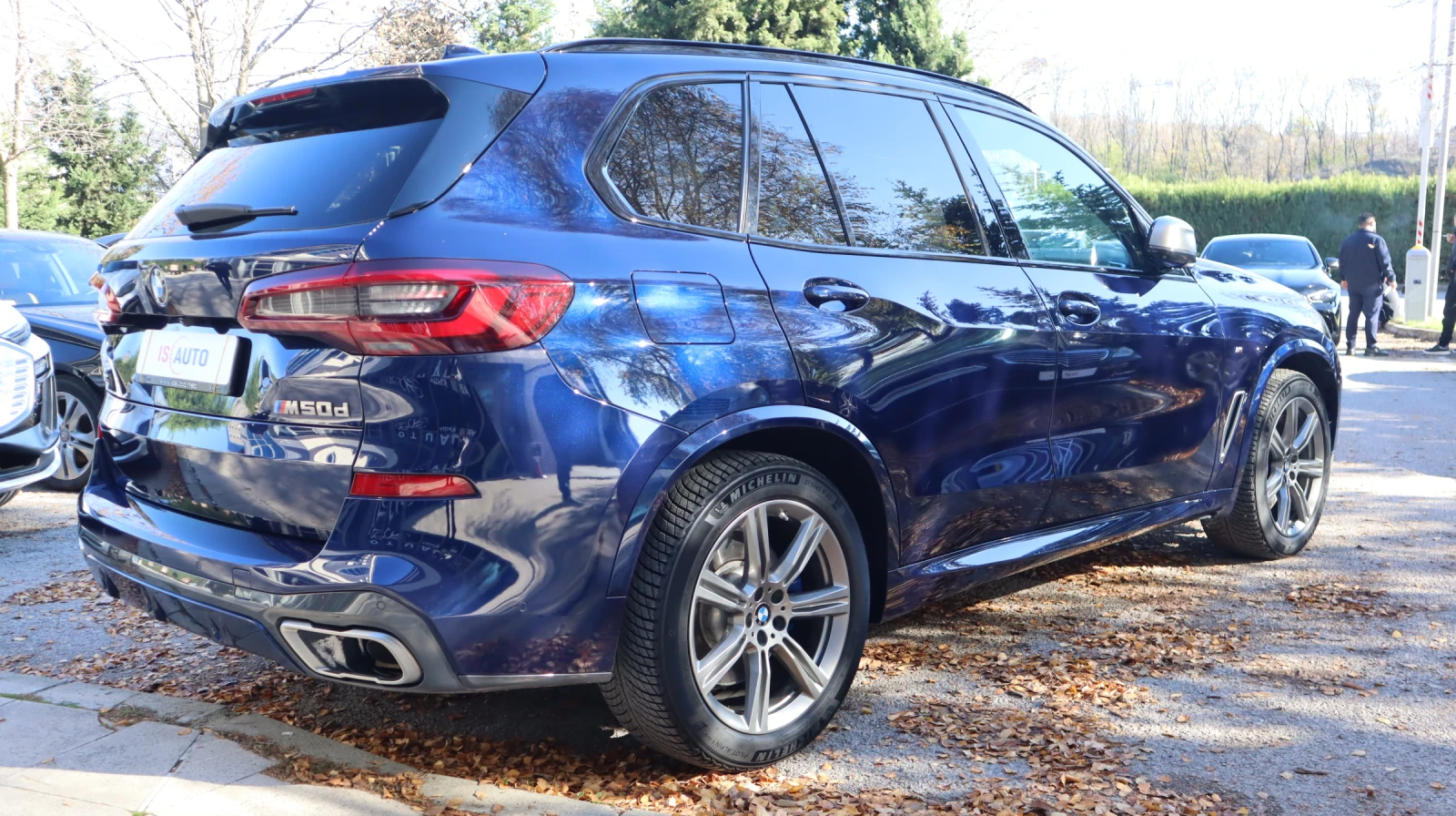 BMW X5 M50D/Swarovski/Bowers & Wilkins Diamond/Sky Lounge | Mobile.bg   4
