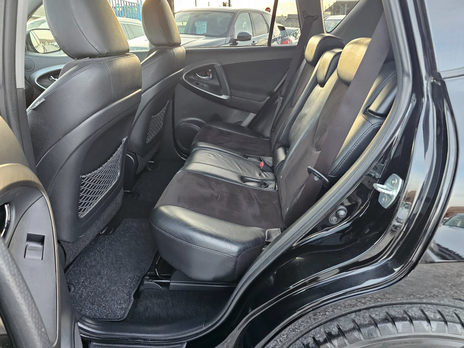 Toyota Rav4 2.2 D 150kc  Navi  - изображение 10