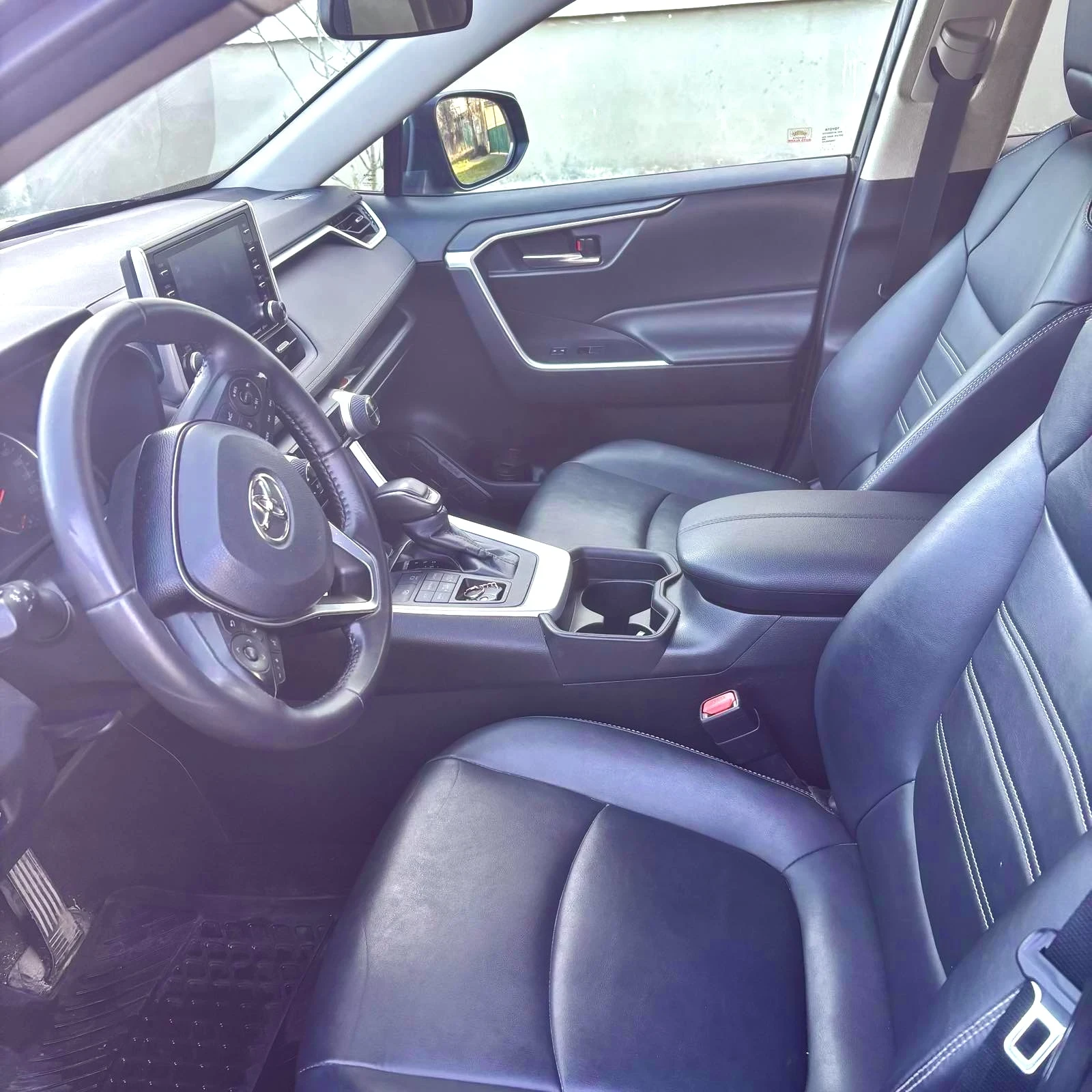 Toyota Rav4 XLE 2.5 AWD - изображение 5