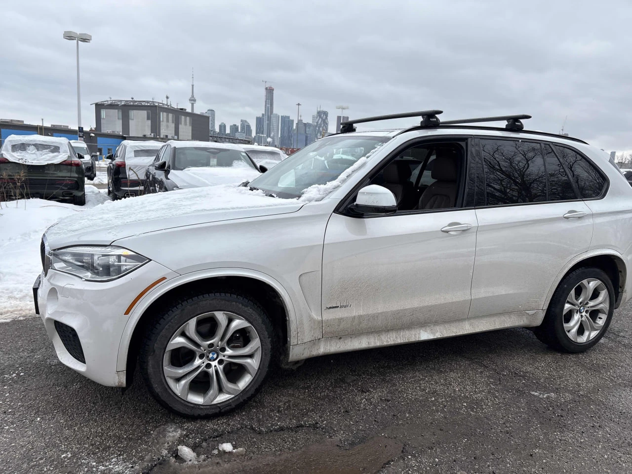 BMW X5 XDRIVE35I * М ПАКЕТ* 360 КАМЕРА* ПРЕДСТАВИТЕЛСТВО* - изображение 3
