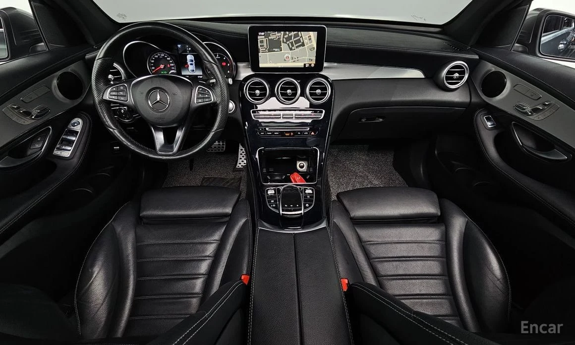 Mercedes-Benz GLC 220, снимка 7 - Автомобили и джипове - 54116746