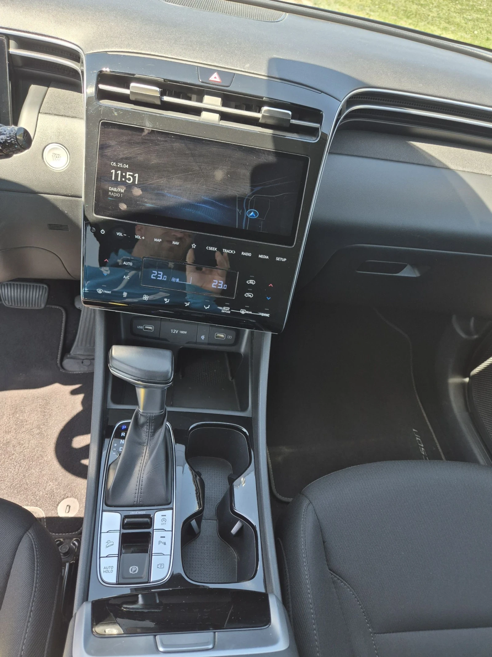 Hyundai Tucson 1.6crdi Mild Hybrid, снимка 11 - Автомобили и джипове - 54315362