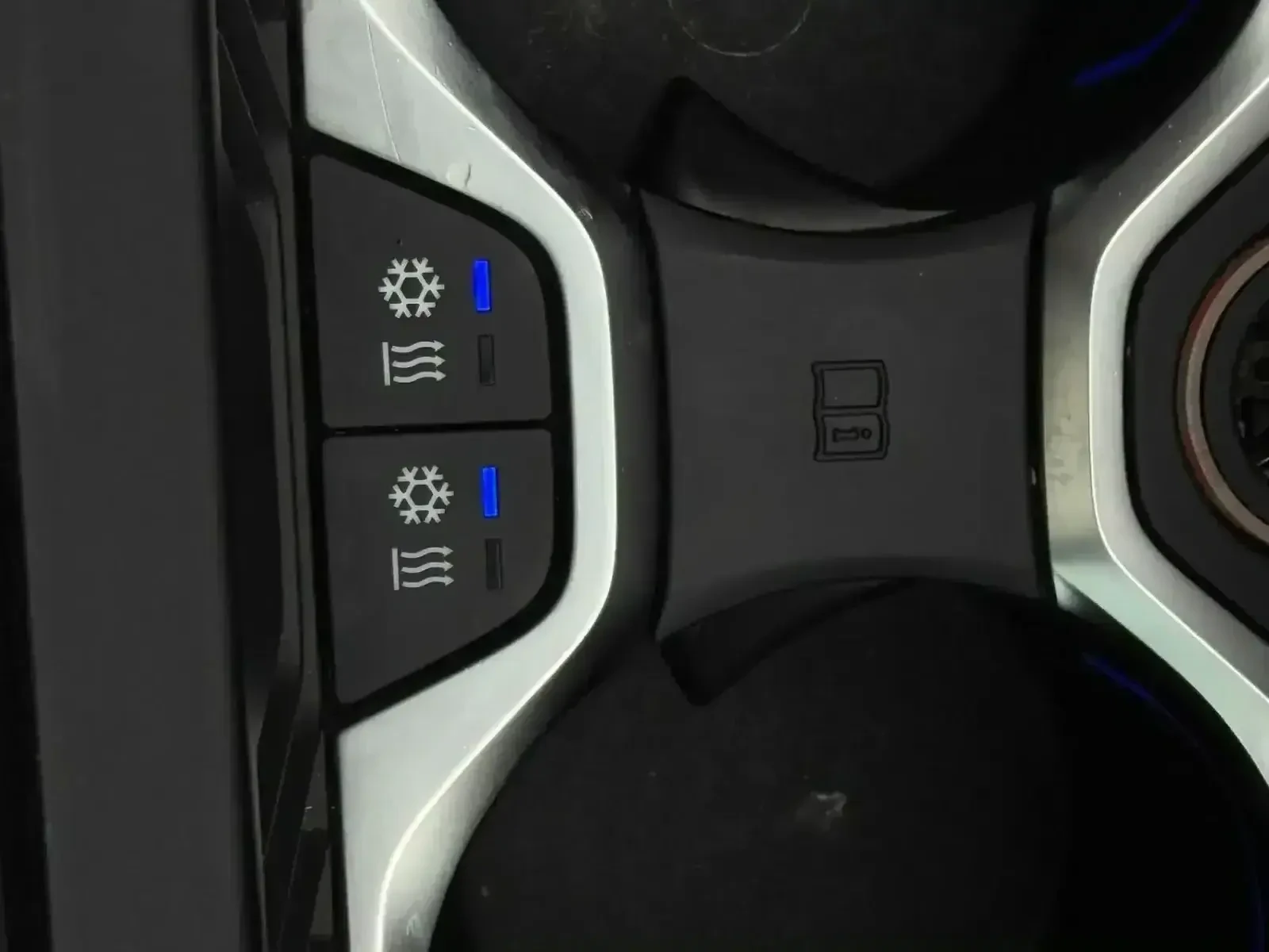 BMW X5 xDrive40i * АвтоКредит* (ЦЕНА ДО БГ), снимка 10 - Автомобили и джипове - 54520755