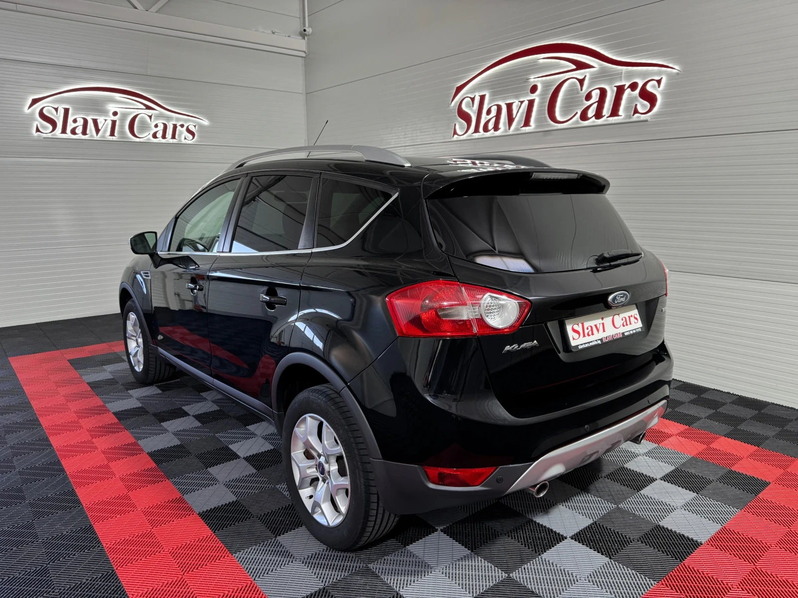 Ford Kuga 2.0 TDCI 163 k.s. 4WD TITANIUM, снимка 4 - Автомобили и джипове - 54736328