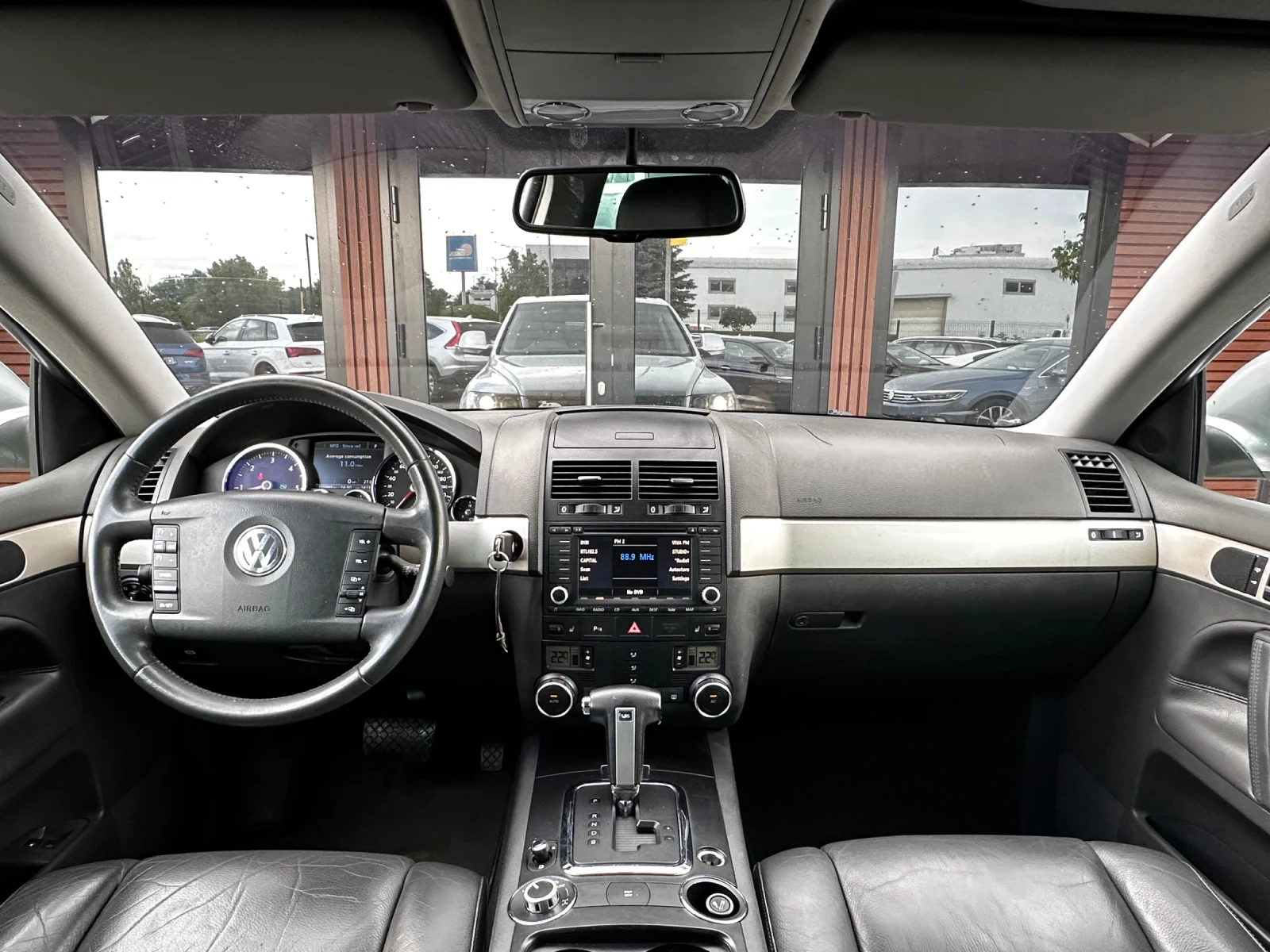 VW Touareg 3.0TDI Пружини 232хил.км Подгряване Offroad, снимка 10 - Автомобили и джипове - 55015620