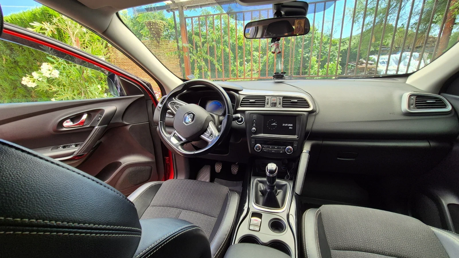 Renault Kadjar 1.5 DCI, снимка 4 - Автомобили и джипове - 55598835