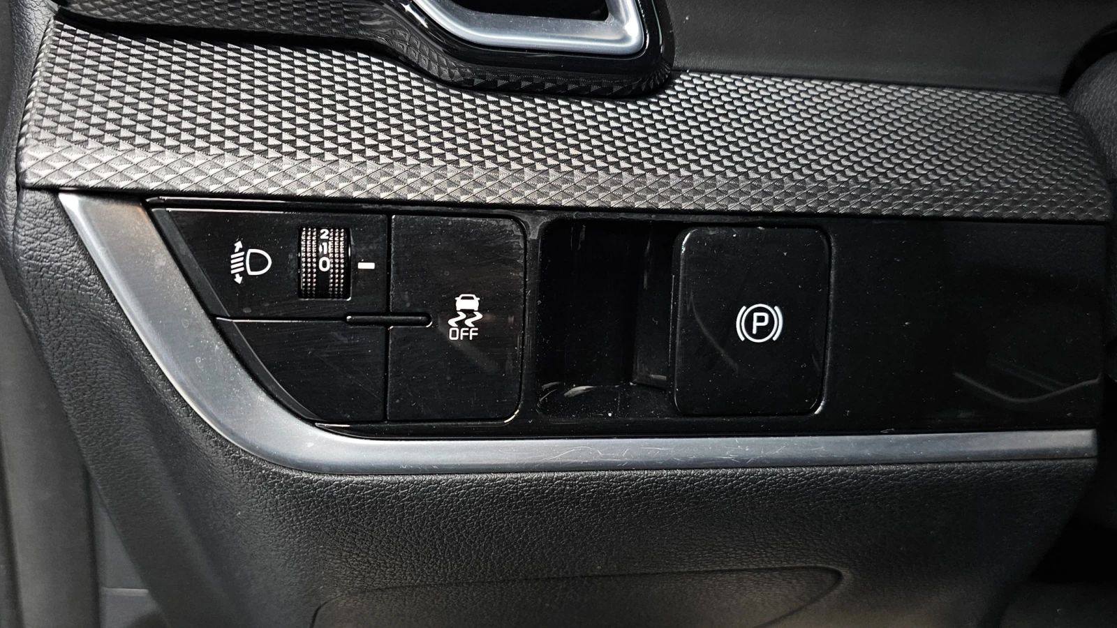 Kia Sportage 2.0 Diesel 4WD Prestige | Mobile.bg � ����������� 13