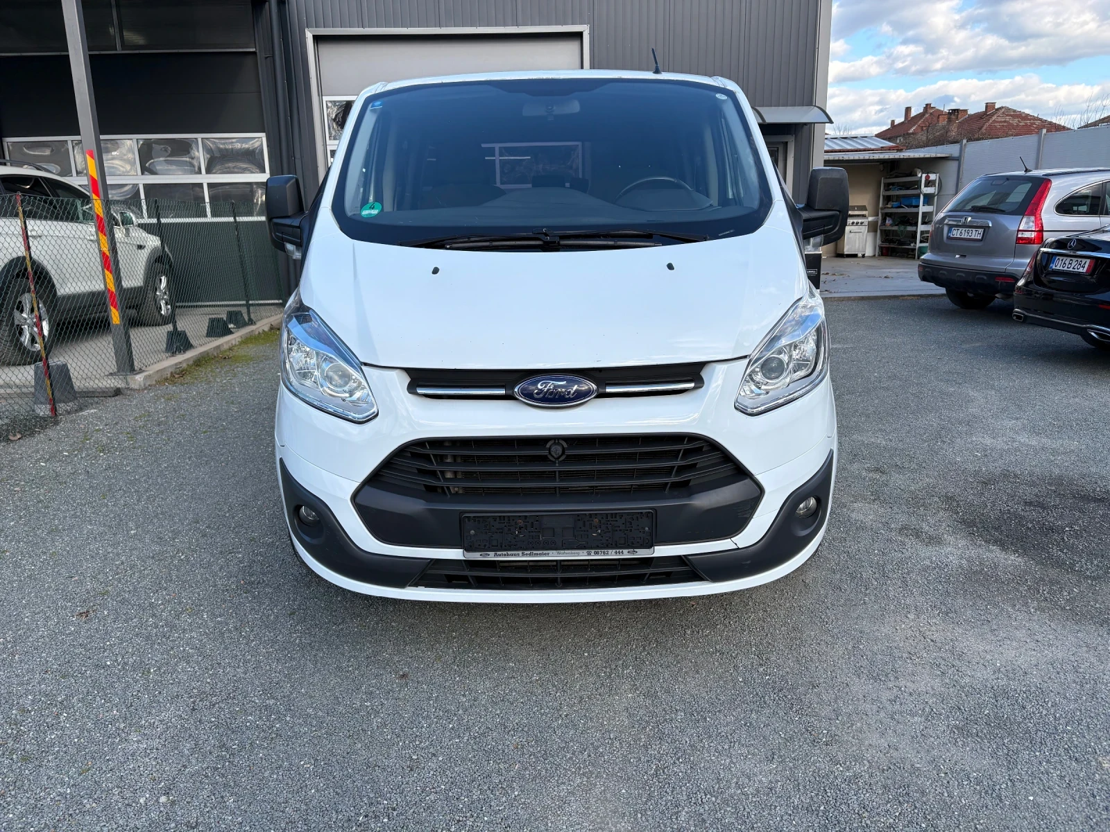 Ford Transit Custom 2.2 155к.с. Euro5 - изображение 2
