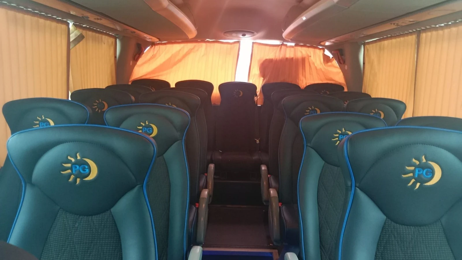 Iveco Classic ИРИЗАР  Перфектен.Ново поколение тахограф., снимка 7 - Бусове и автобуси - 54382014