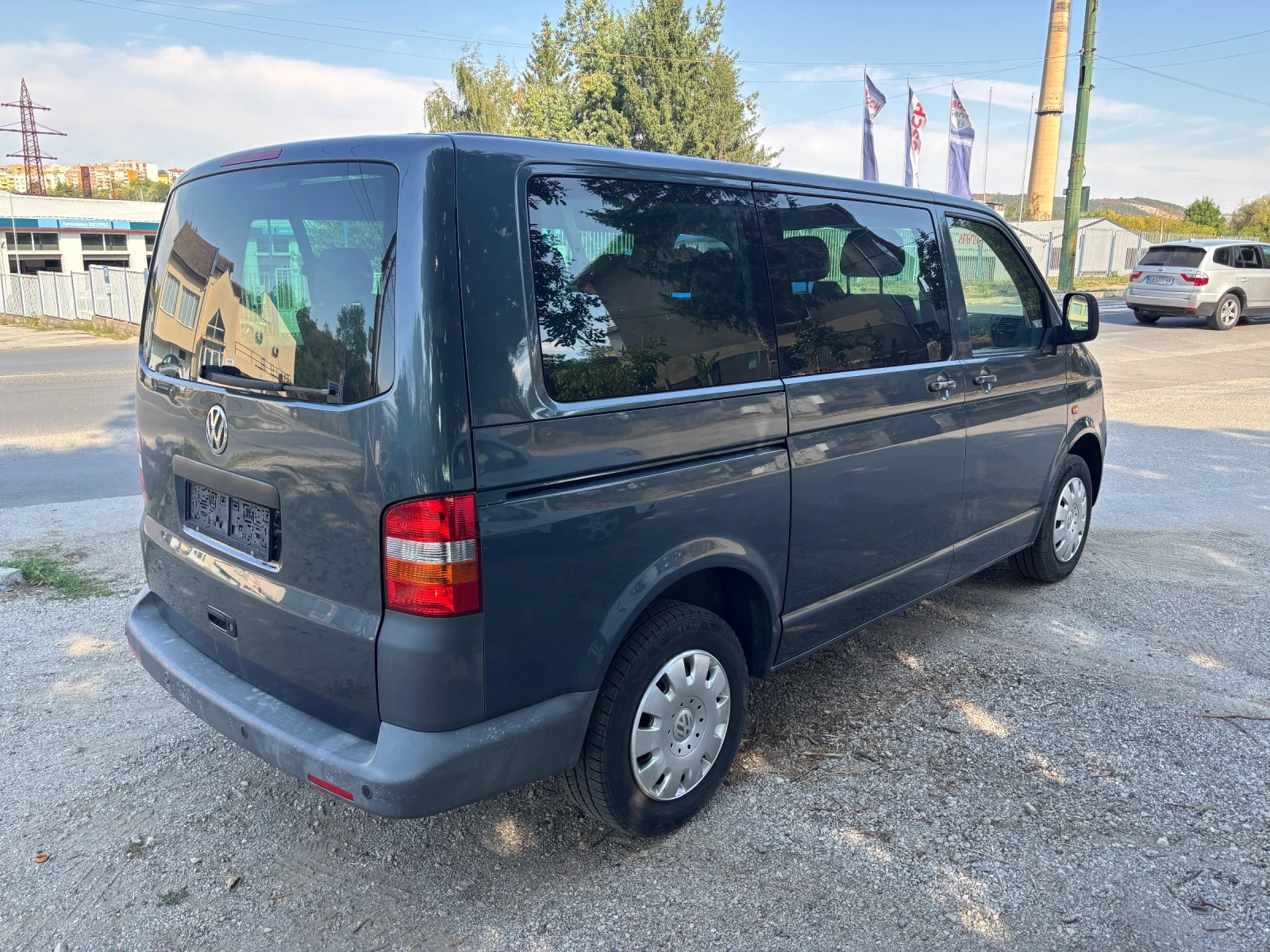 VW Transporter 2.5 131 k.s. Пътнин, снимка 8 - Бусове и автобуси - 56160082