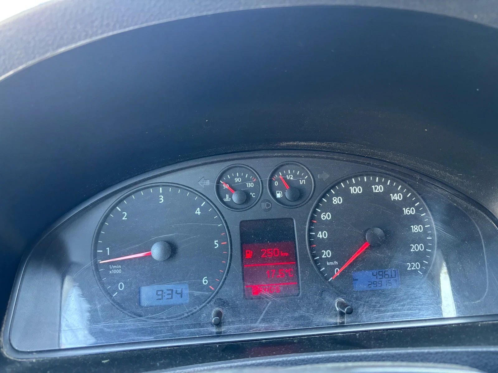 VW Transporter 2.5 131 k.s. Пътнин, снимка 6 - Бусове и автобуси - 56160082