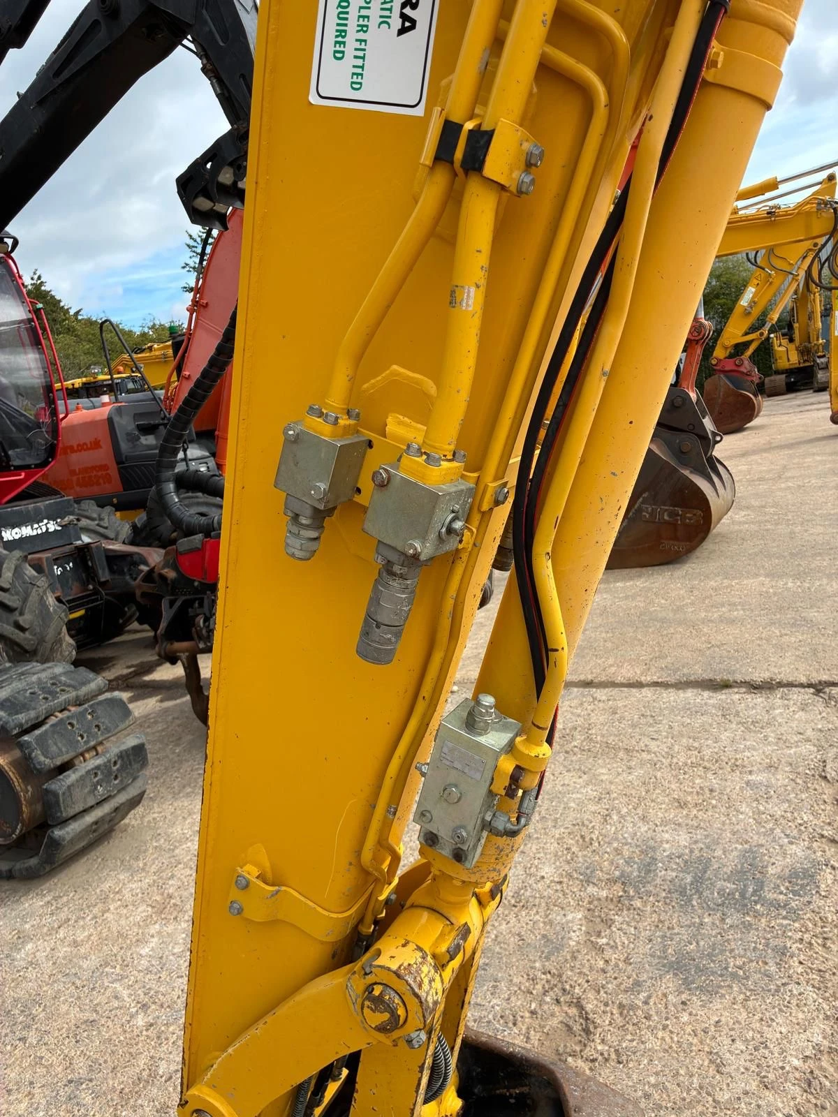 Багер Komatsu PC 138 US-11 3 КОФИ ЛИЗИНГ, снимка 4 - Индустриална техника - 55946276