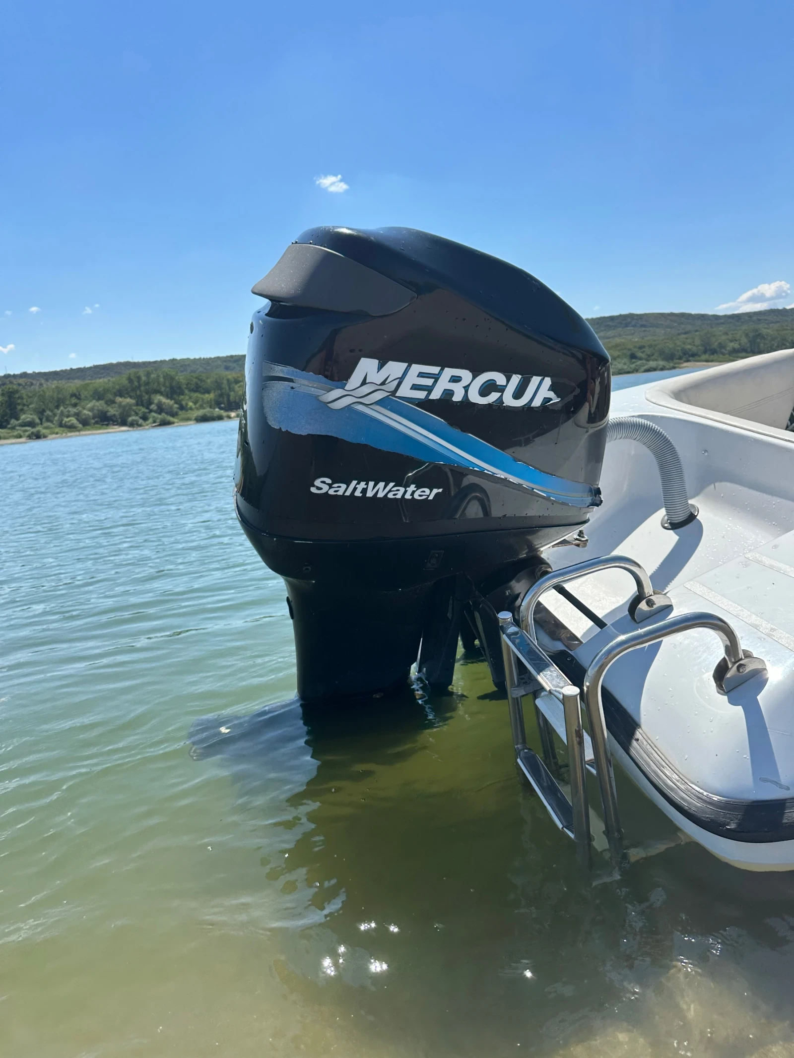 Извънбордов двигател Mercury 115L - изображение 9