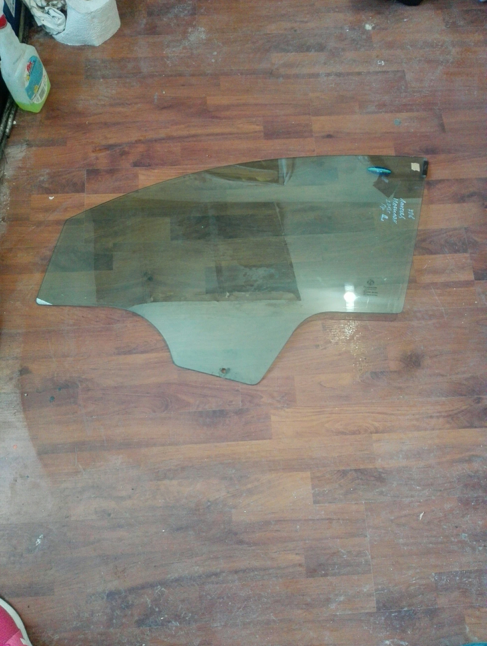 ������ ������ ���� ������ ������� 4��. | Mobile.bg � ����������� 1