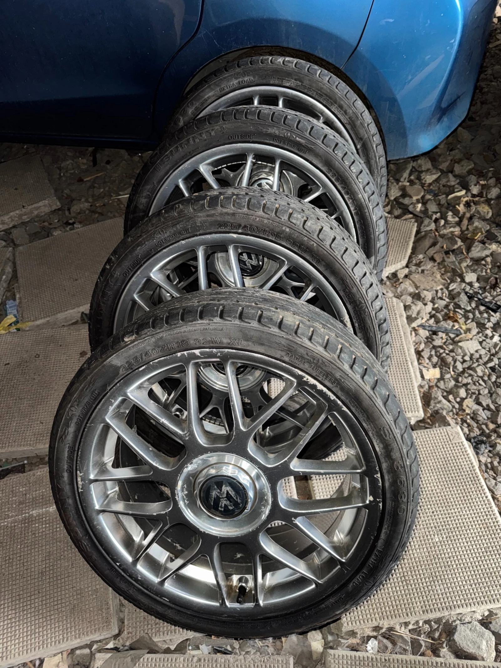 ���� � ������ 225/40R18 �� VW | Mobile.bg � ����������� 1
