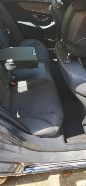 Mercedes-Benz C 220 W205 , снимка 11